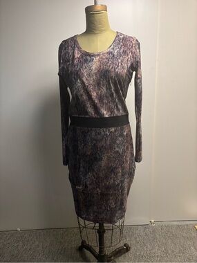 Long Sleeve Purple feline Print Bodycon Dress